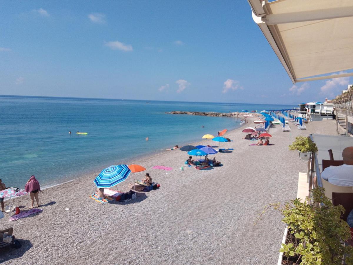 L'Antica Quercia B&B Castell'Umberto 외부 사진